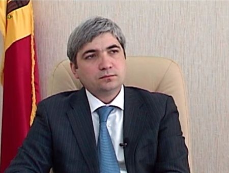 Михаил Стратан