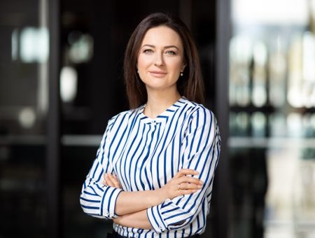 Алена Стратан